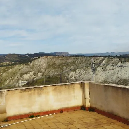 La Casa Di Zia Ada بيت للعطل